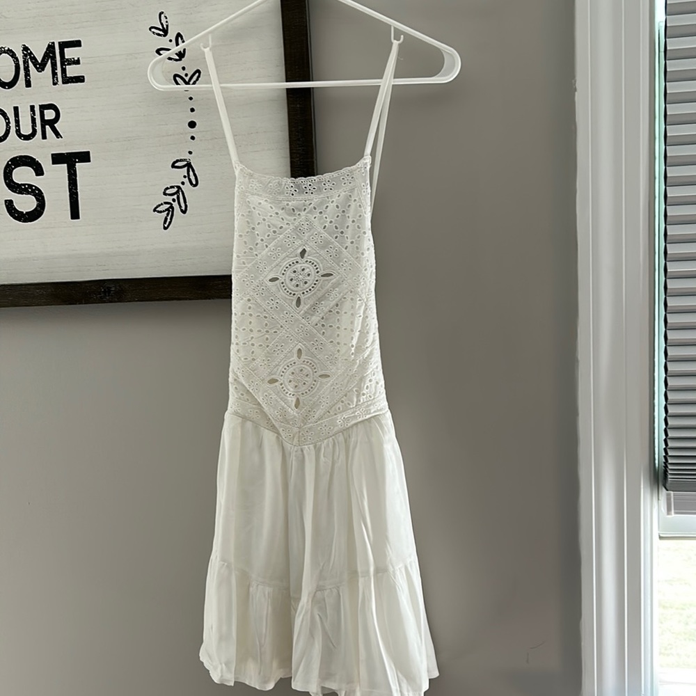NWOT Women’s White Dress